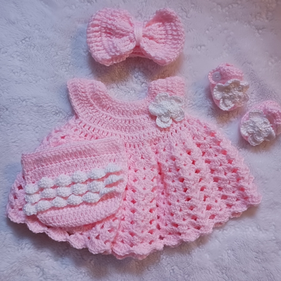 Crochet Baby Girl Pink And White Heirloom Dress Set Photo Prop - Picture 1 of 1